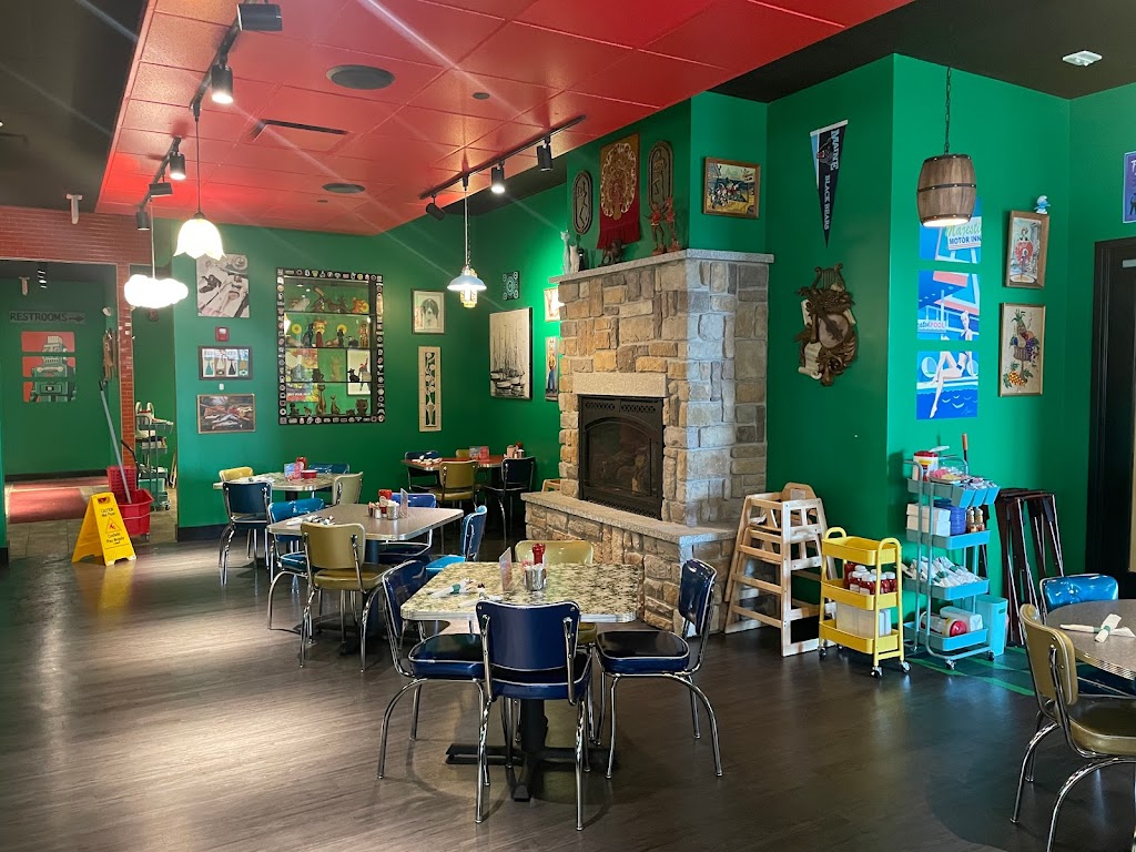 The Friendly Toast | restaurant | 211 Fore St, Portland, ME 04101, USA | 2075361672 OR +1 207-536-1672