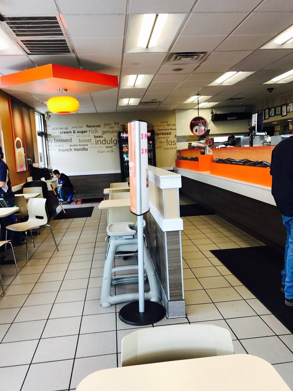 Dunkin | cafe | 2805-2809 S Front St, Philadelphia, PA 19148, USA | 2157550995 OR +1 215-755-0995