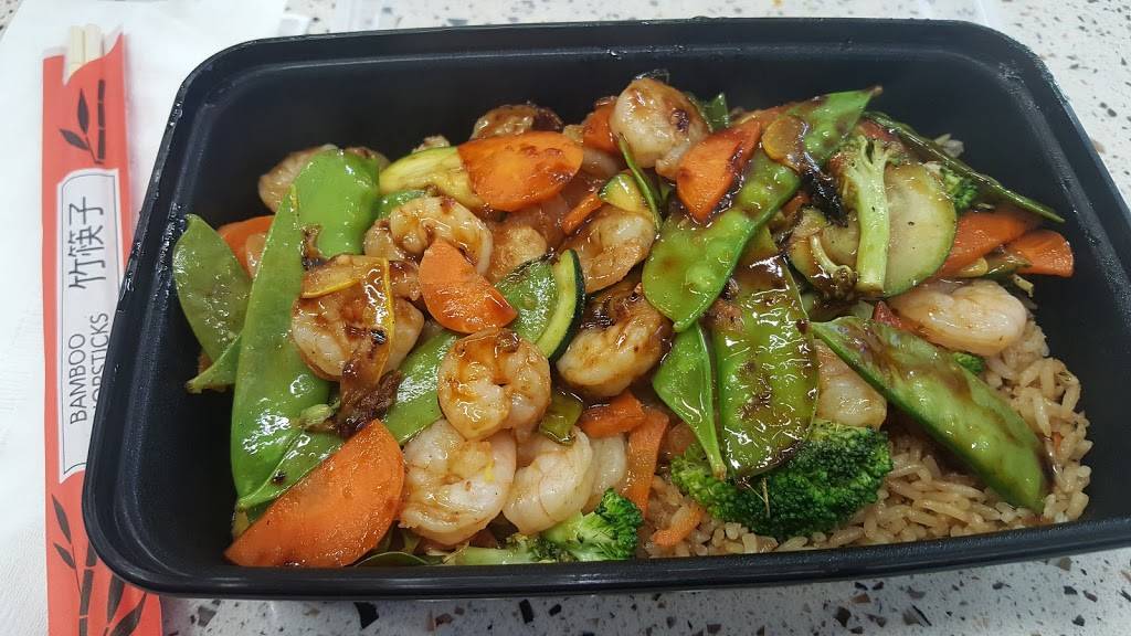 Genghis Grill | restaurant | 2625 International Pkwy, Dallas, TX 75261, USA | 9729736408 OR +1 972-973-6408