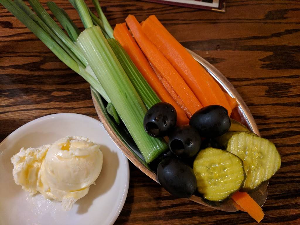 Shaws Steakhouse | restaurant | 714 S Broadway, Santa Maria, CA 93454, USA | 8059255862 OR +1 805-925-5862