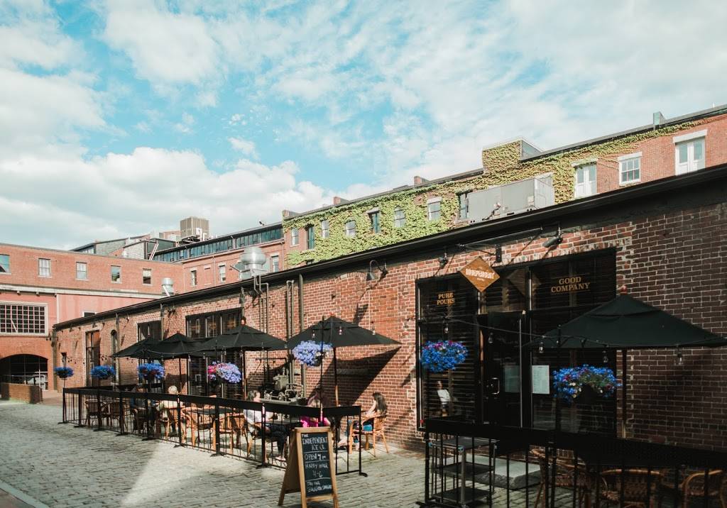 The Independent Ice Co. | night club | 52 Wharf St, Portland, ME 04101, USA | 2079567150 OR +1 207-956-7150