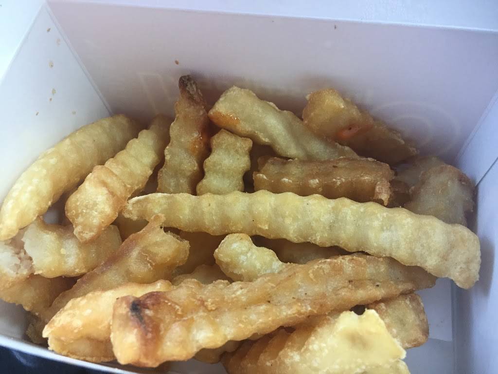 Zaxbys Chicken Fingers & Buffalo Wings | restaurant | 3476 Shelby Ray Ct, Charleston, SC 29414, USA | 8437630466 OR +1 843-763-0466