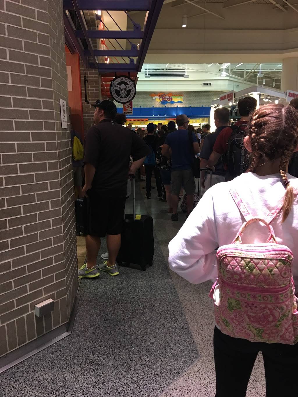 Dunkin Donuts | cafe | 5500 S Cicero Ave, Chicago, IL 60638, USA | 8773258777 OR +1 877-325-8777