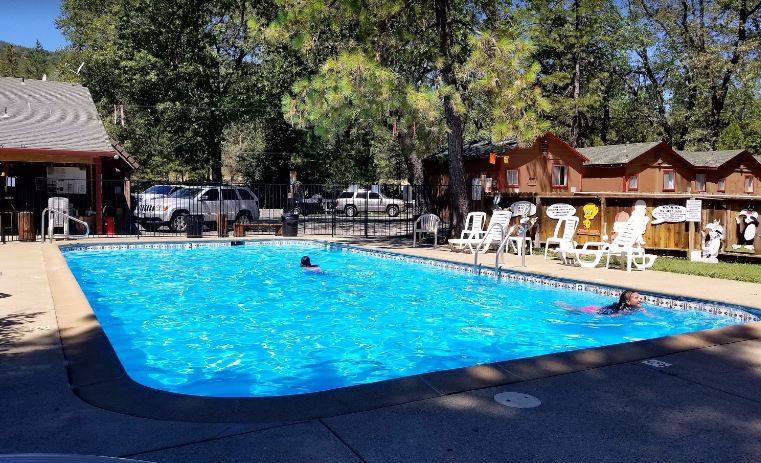 Lakeshore Inn & RV | night club | 20483 Lakeshore Dr, Lakehead, CA 96051, USA | 5302382003 OR +1 530-238-2003