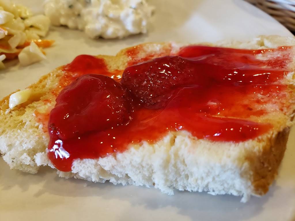 Ox Yoke Inn | restaurant | 4420 220th Trail, Amana, IA 52203, USA | 3196223441 OR +1 319-622-3441