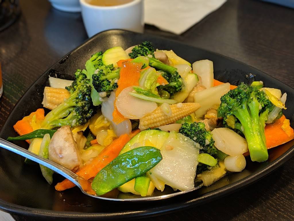 Red Chilli Restaurant | restaurant | 2094 W Redlands Blvd, Redlands, CA 92373, USA | 9097983929 OR +1 909-798-3929