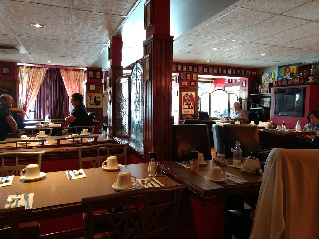 Cest Belge | restaurant | 246 Rue Robinson S, Granby, QC J2G 7M6, Canada | 4507777676 OR +1 450-777-7676