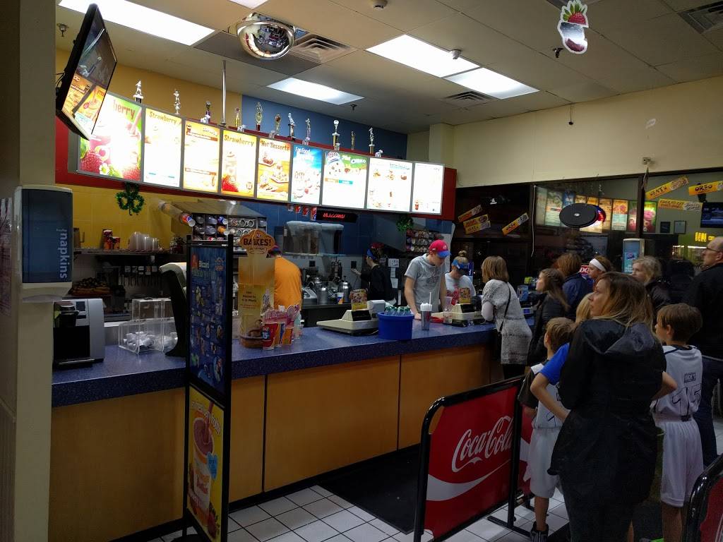 DQ / Orange Julius | restaurant | 5445 Transit Rd, Williamsville, NY 14221, USA | 7166891775 OR +1 716-689-1775