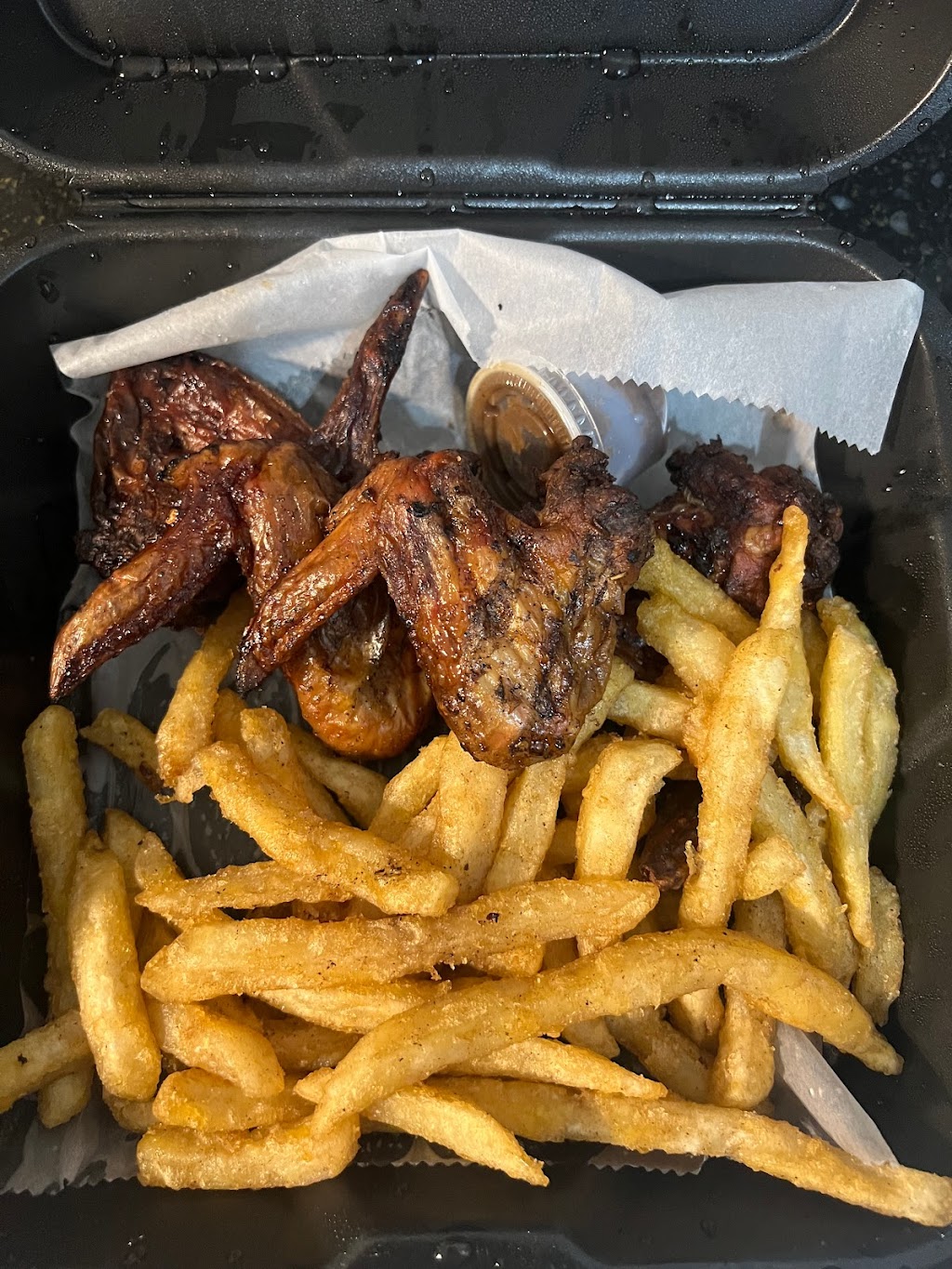 Jerk 48 East | restaurant | 1635 1/2 E 87th St, Chicago, IL 60617, USA | 7736831887 OR +1 773-683-1887