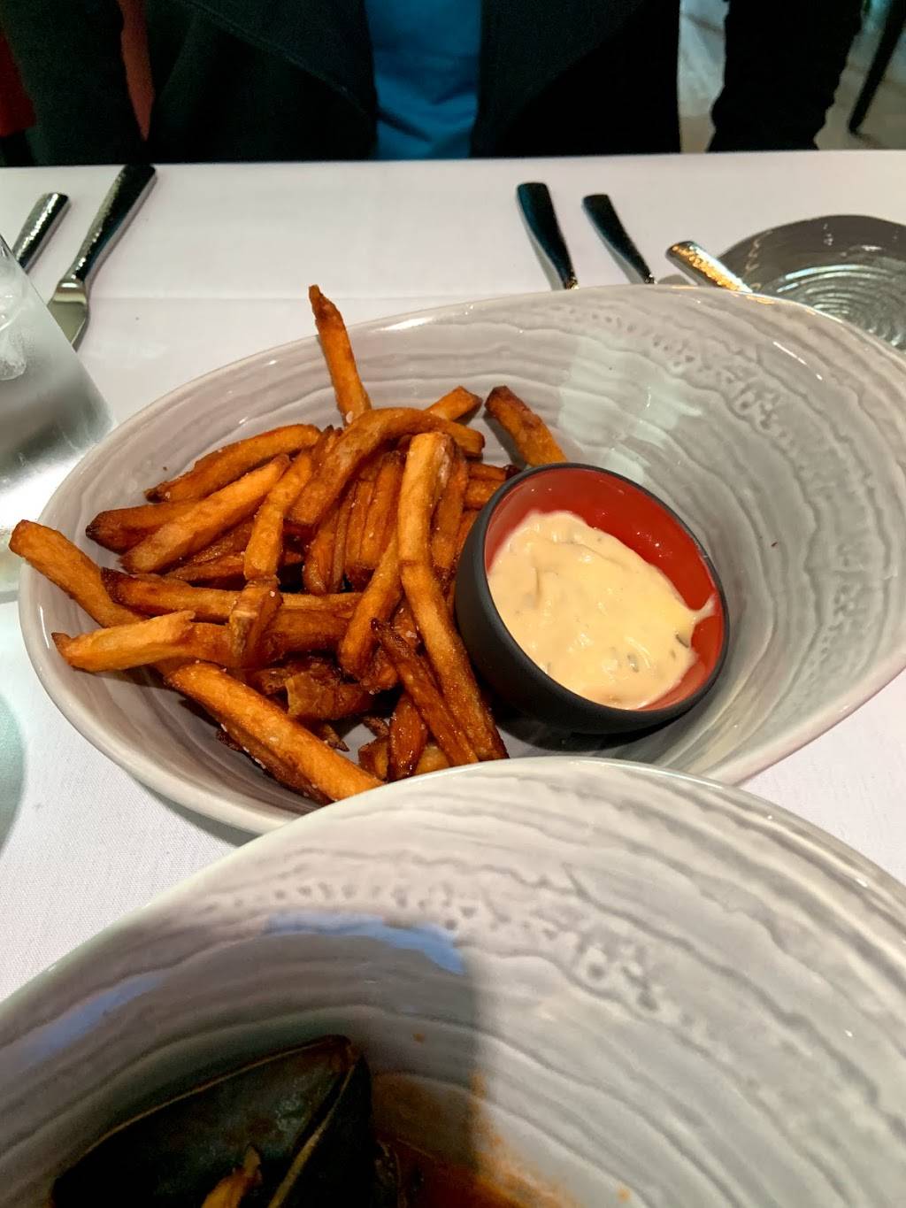 Château 13 | restaurant | 535 13th St W, Bradenton, FL 34205, USA | 9412260110 OR +1 941-226-0110