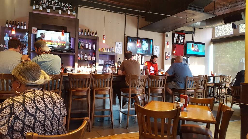 Culpeppers Grill and Bar | restaurant | 300 N Euclid Ave, St. Louis, MO 63108, USA | 3143612828 OR +1 314-361-2828