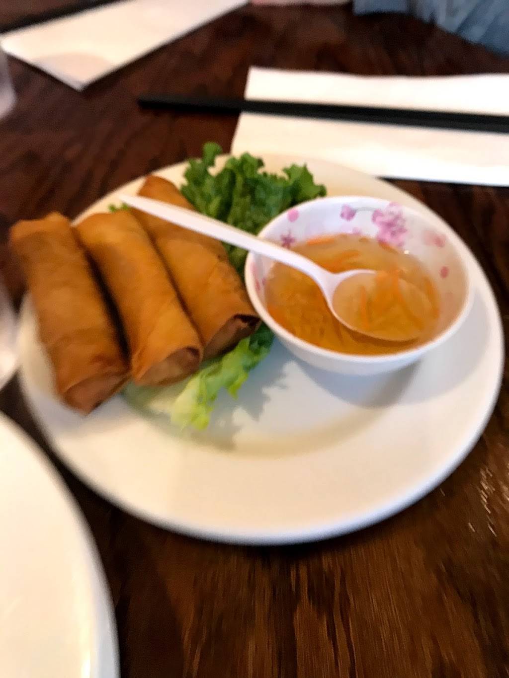 Le’s | restaurant | 35 Dunster St, Cambridge, MA 02138, USA | 6178644100 OR +1 617-864-4100