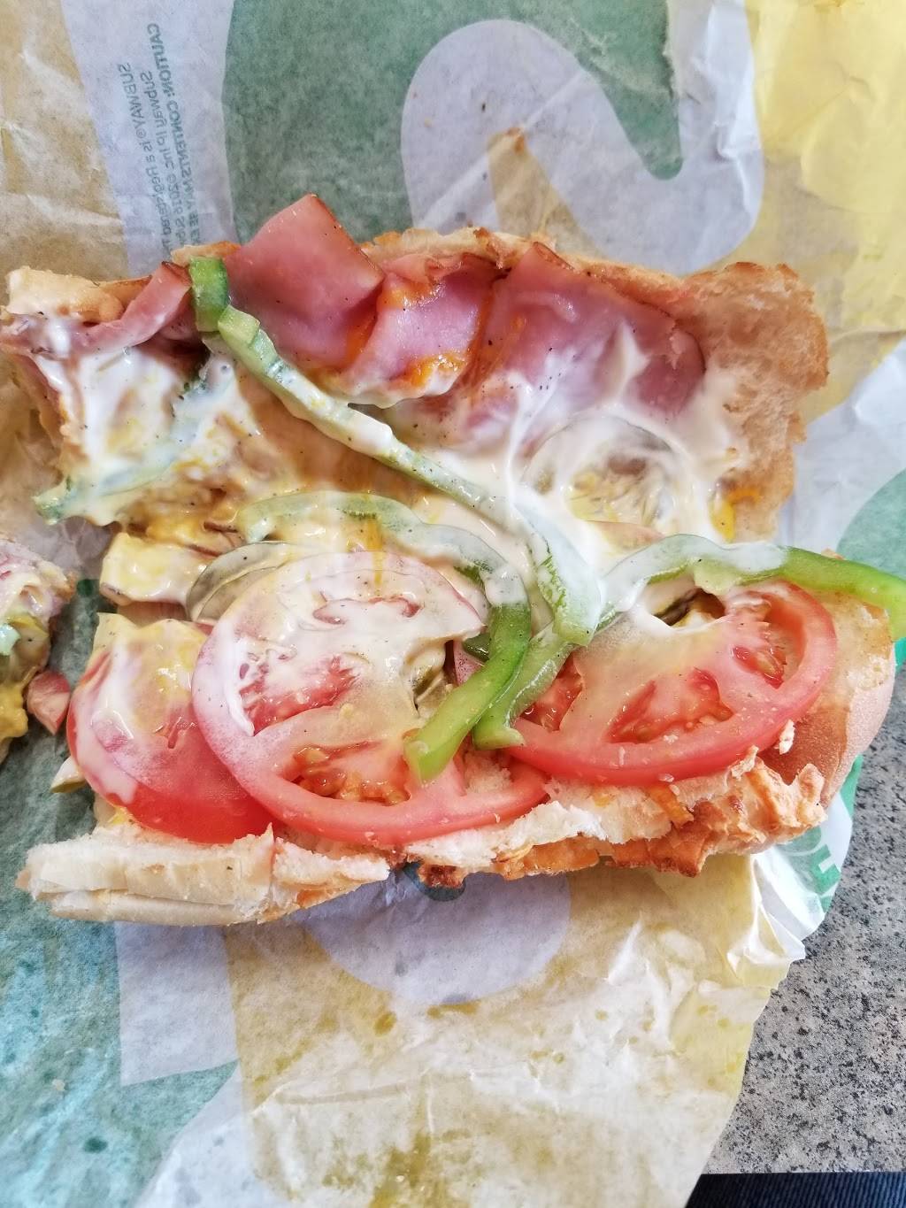 Subway | restaurant | 3605 Osborne Dr Lot 18B, Lafayette, IN 47909, USA | 7654746967 OR +1 765-474-6967