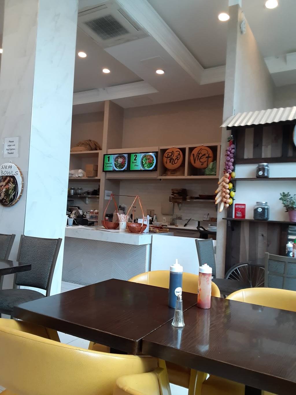 Pho Viet | restaurant | 1 E Redwood St, Baltimore, MD 21202, USA | 4102348950 OR +1 410-234-8950