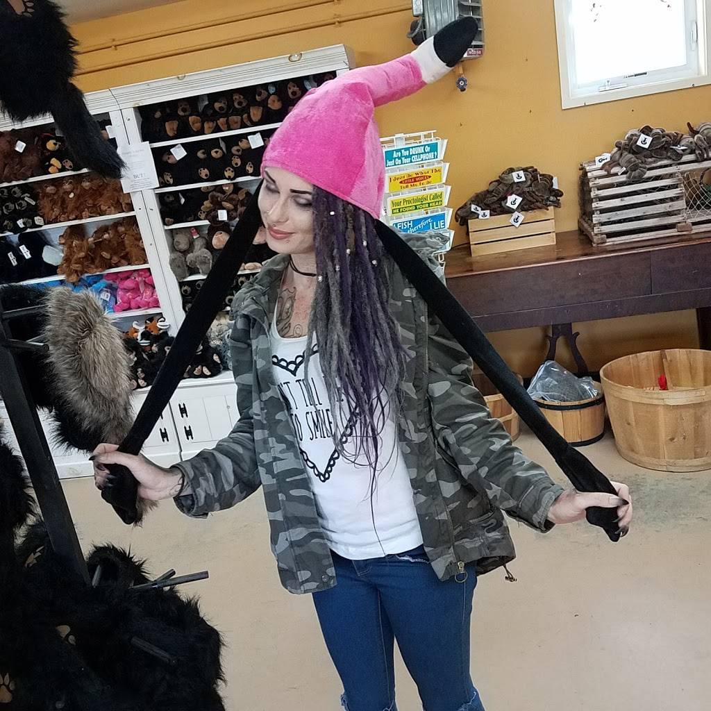 Perrys Nut House | meal takeaway | 45 Searsport Ave, Belfast, ME 04915, USA | 2073381630 OR +1 207-338-1630