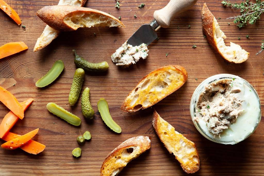 Anavivs Table | restaurant | 600 Hoffman Bulevard, Richmond, CA 94804, USA | 4153761400 OR +1 415-376-1400