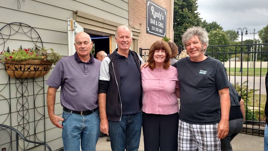 Randys Bar & Grill | restaurant | 25122 W Warren St, Dearborn Heights, MI 48127, USA | 3132783833 OR +1 313-278-3833