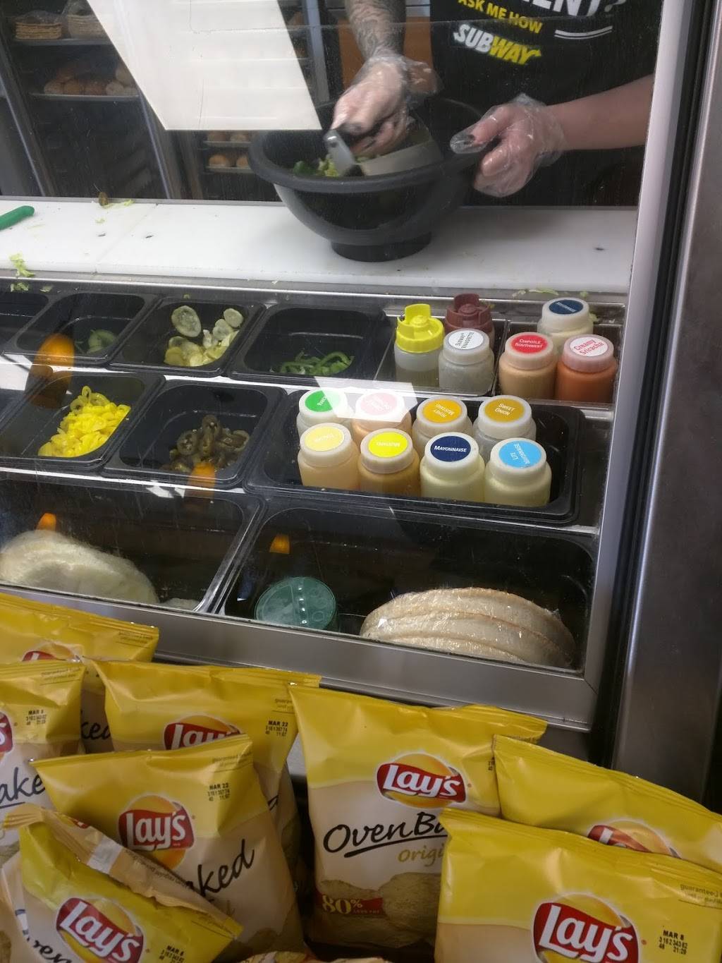 Subway | restaurant | 32620 Van Dyke Ave, Warren, MI 48093, USA | 5867950000 OR +1 586-795-0000