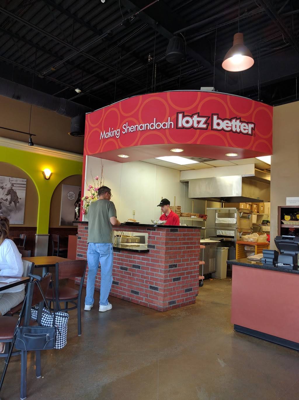 Schlotzskys | bakery | 1620 Research Forest Dr #200, Shenandoah, TX 77381, USA | 2814191300 OR +1 281-419-1300