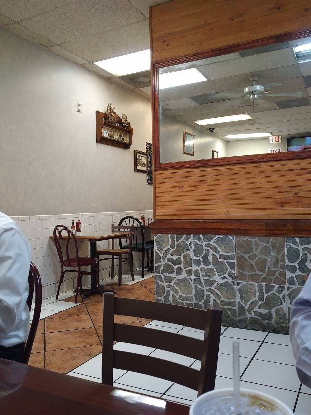 La Bufa | restaurant | 9936 Sierra Ave, Fontana, CA 92335, USA | 9093554588 OR +1 909-355-4588