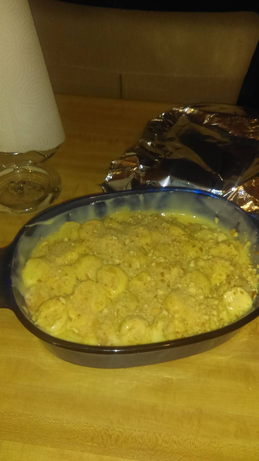 Spotlite 2 Bar and Grill | restaurant | 1710 E Morris St, Wichita, KS 67211, USA | 3162397124 OR +1 316-239-7124