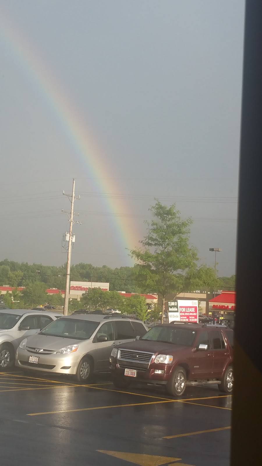 Little Caesars Pizza | meal takeaway | 448 E Roosevelt Rd, Lombard, IL 60148, USA | 6306275452 OR +1 630-627-5452