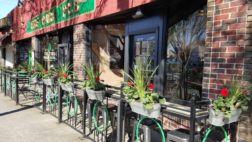 Park Public House | restaurant | 6114 Phinney Ave N, Seattle, WA 98103, USA | 2067898187 OR +1 206-789-8187