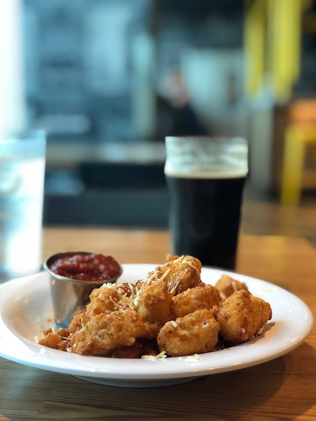 Hopworks Urban Brewery | restaurant | PDX AIRPORT 7000 NE Airport Way, Concourse E, Portland, OR 97218, USA | 5719820358 OR +1 571-982-0358