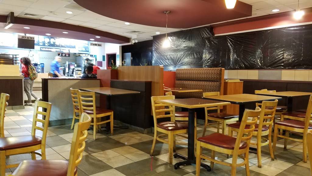 McDonalds | cafe | 3154 W Foster Ave, Chicago, IL 60625, USA | 7735394046 OR +1 773-539-4046