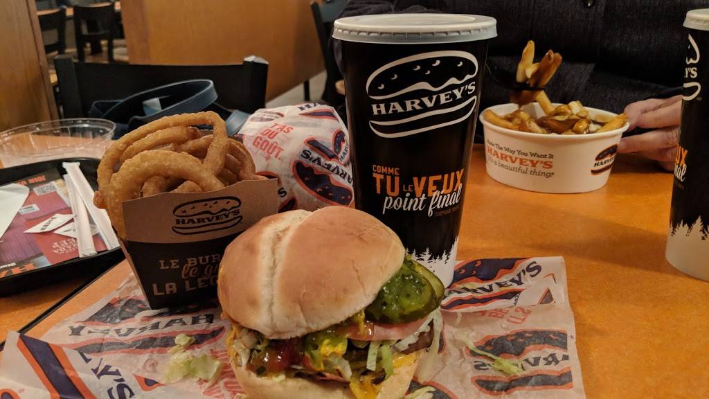 Harveys | restaurant | 1946 Robertson Rd, Nepean, ON K2H 5B9, Canada | 6138290811 OR +1 613-829-0811
