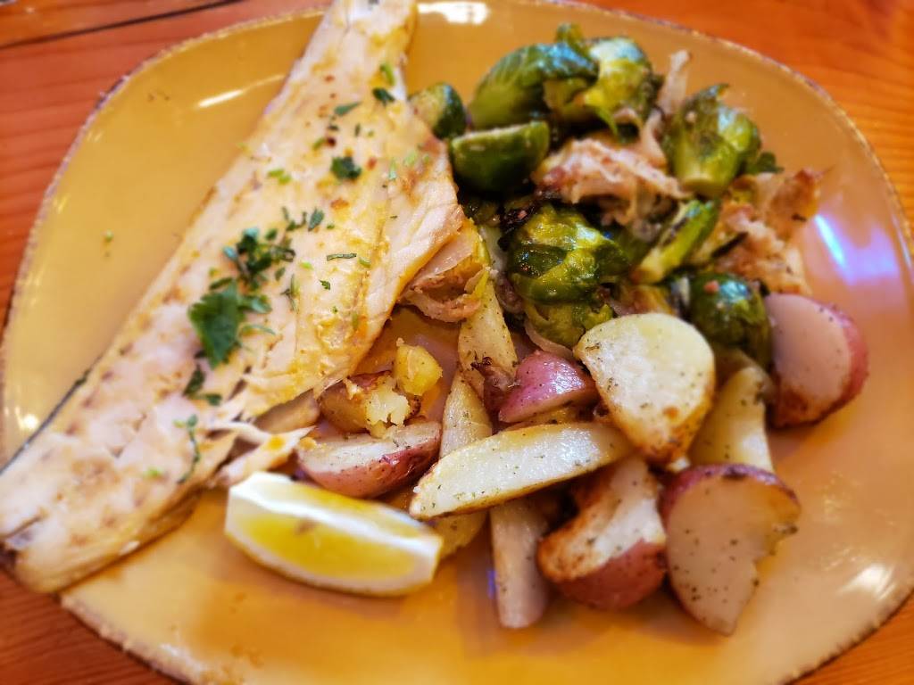 Urban Plates | restaurant | 162 W Hillcrest Dr #100, Thousand Oaks, CA 91360, USA | 8059461920 OR +1 805-946-1920