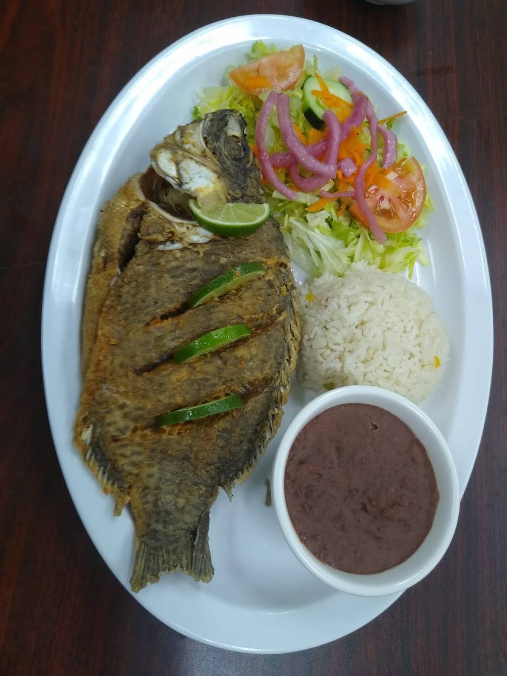 El Cuzcatlan | restaurant | 9395 Richmond Ave, Houston, TX 77063, USA | 7133602202 OR +1 713-360-2202