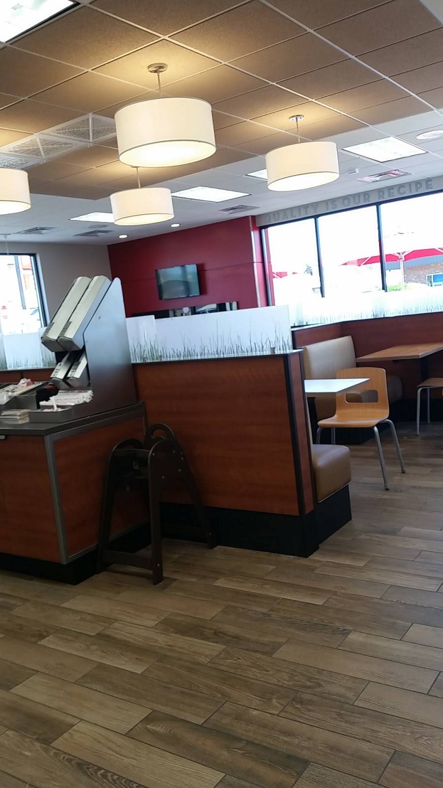 Wendys | restaurant | 2325 Jackson Ave, Point Pleasant, WV 25550, USA | 3046759950 OR +1 304-675-9950