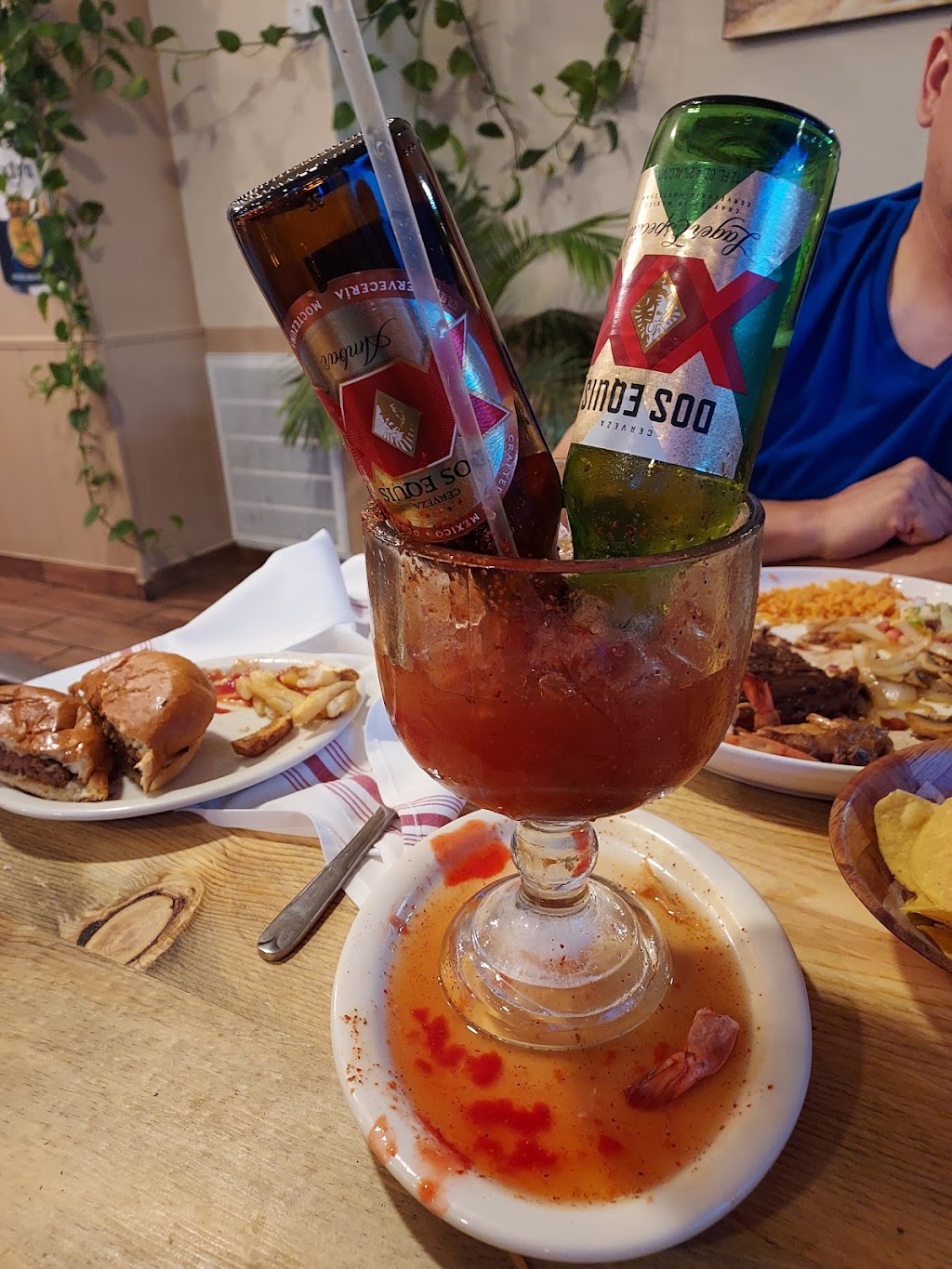 La Herradura Mexican Restaurant | restaurant | 708 US-24, Buena Vista, CO 81211, USA | 7199665290 OR +1 719-966-5290