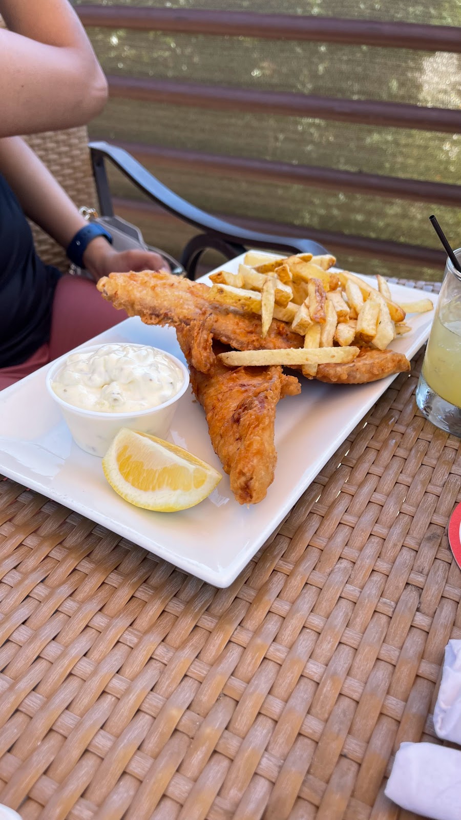 Highland House Restaurant | restaurant | 1000 Siskiyou Lake Blvd, Mt Shasta, CA 96067, USA | 5309263030 OR +1 530-926-3030