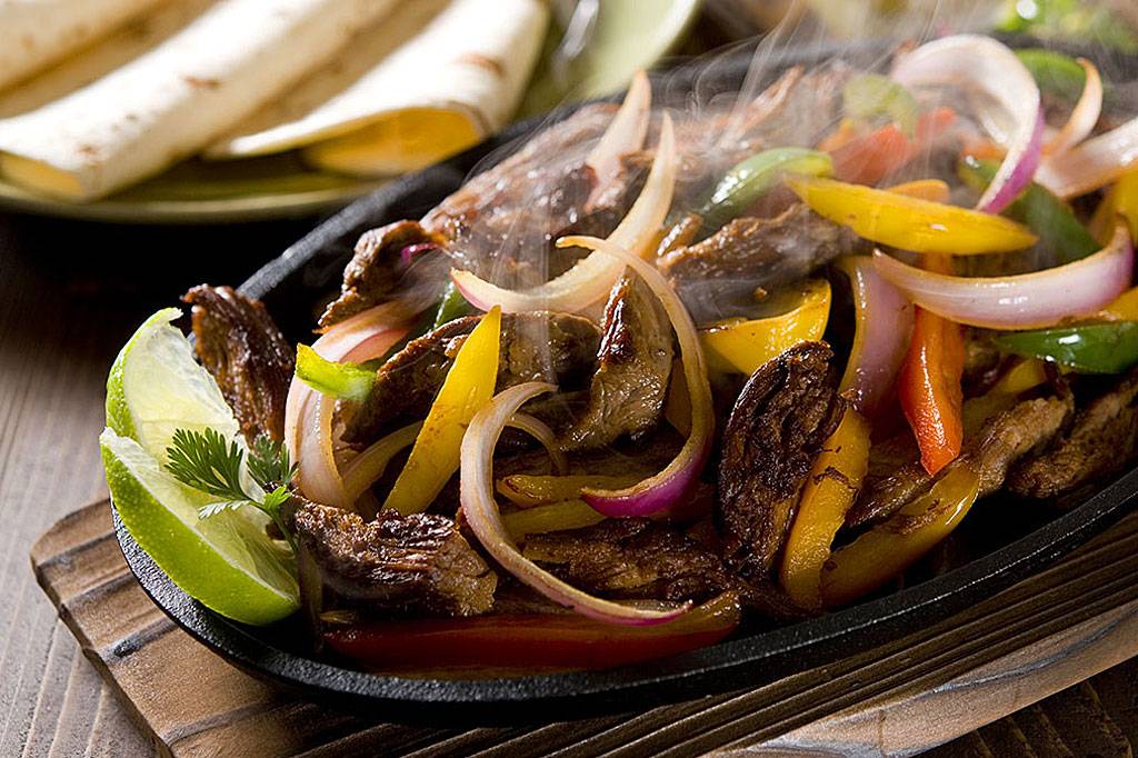 Guapos | restaurant | 8130 Wisconsin Ave, Bethesda, MD 20814, USA | 3016560888 OR +1 301-656-0888