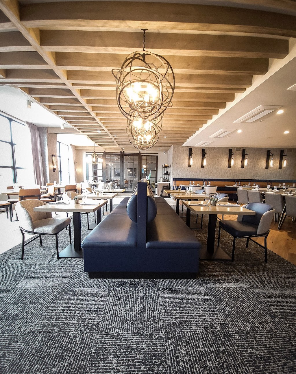 ALTO Terrace Bar + Kitchen | restaurant | 25 Hancock St, Portland, ME 04101, USA | 2078003421 OR +1 207-800-3421