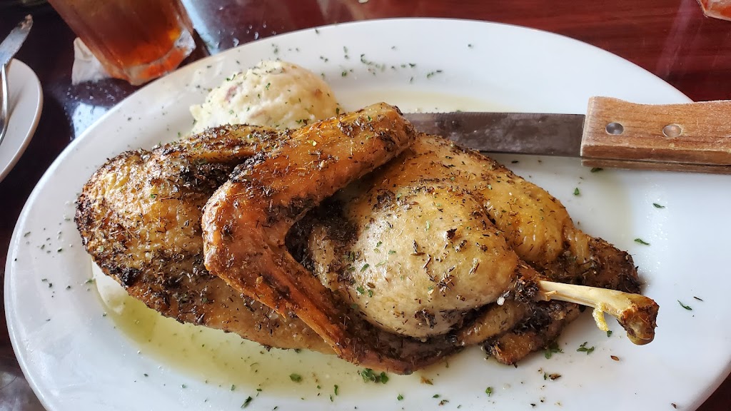 The Boathouse Landing | restaurant | 124 N John Sims Pkwy, Valparaiso, FL 32580, USA | 8506782805 OR +1 850-678-2805