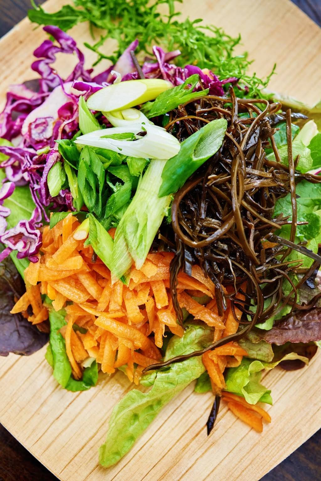 Hearty Eats | restaurant | 24 Bridge St, Shelburne Falls, MA 01370, USA | 4136256460 OR +1 413-625-6460