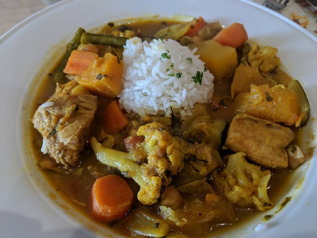 Meza Mediterranean Grill | restaurant | 1780 Jake St, Orlando, FL 32814, USA | 4074403603 OR +1 407-440-3603