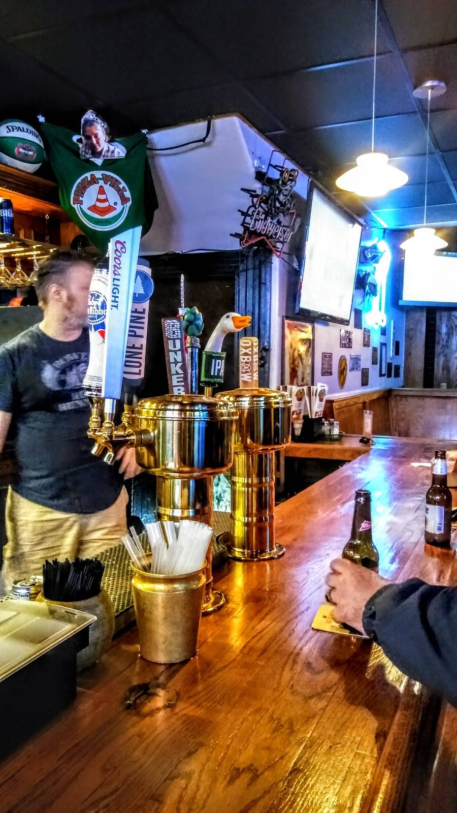 Pizza Villa | restaurant | 940 Congress St, Portland, ME 04102, USA | 2077741777 OR +1 207-774-1777