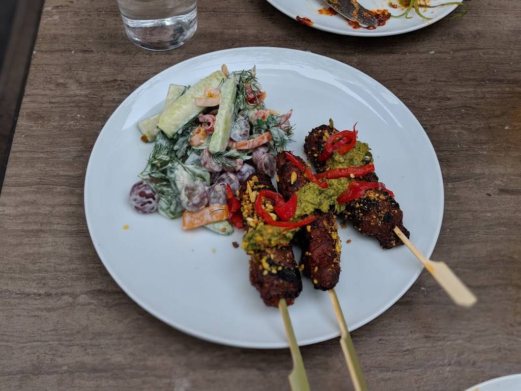 Makani | restaurant | 512 Rose Ave, Venice, CA 90291, USA | 4246455410 OR +1 424-645-5410