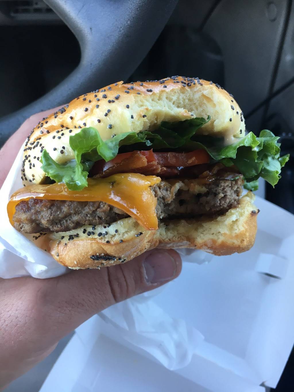 Jack in the Box | restaurant | 2365 E Windmill Ln, Las Vegas, NV 89123, USA | 7028966633 OR +1 702-896-6633