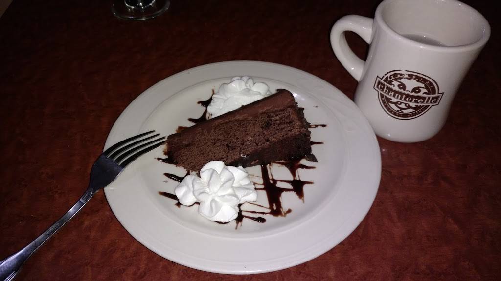 Chanterelle | restaurant | 316 Main St, Edmonds, WA 98020, USA | 4257740650 OR +1 425-774-0650