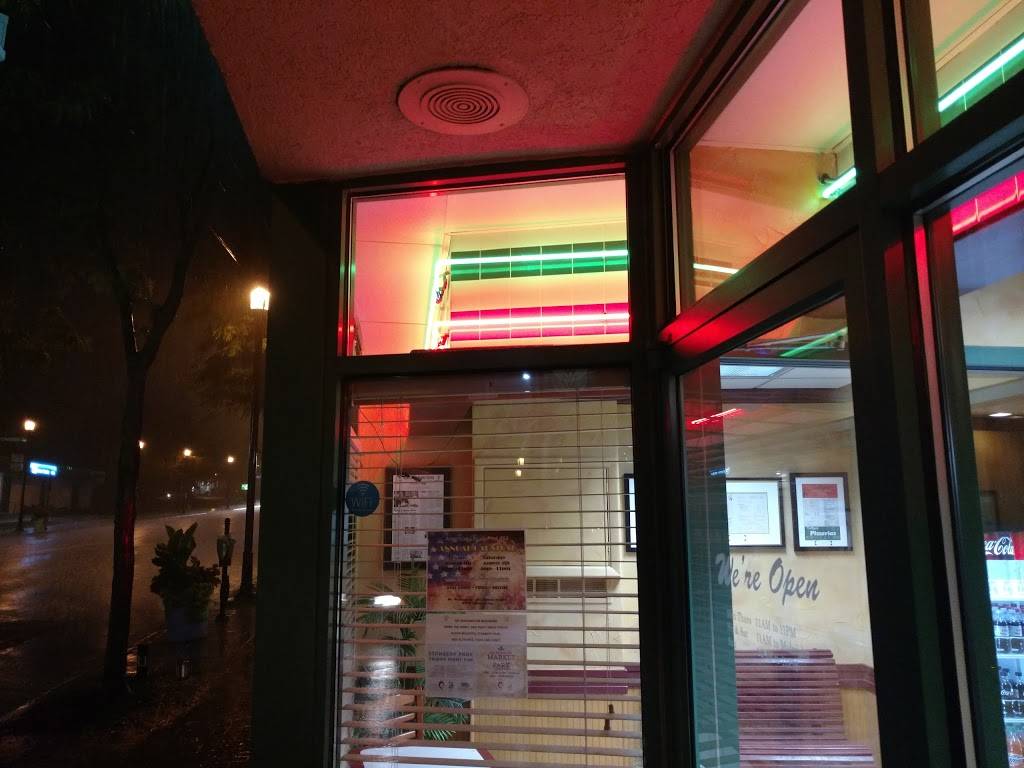 LaRosas Pizza Mount Washington | restaurant | 2111 Beechmont Ave, Cincinnati, OH 45230, USA | 5133471111 OR +1 513-347-1111