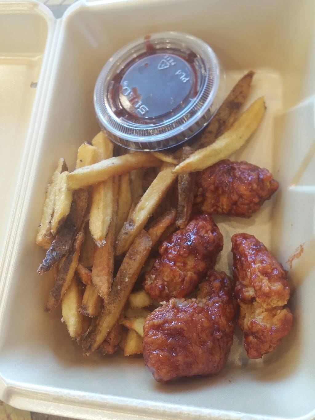 Wingstop | restaurant | 10722 Beverly Blvd Ste B, Whittier, CA 90601, USA | 5626999464 OR +1 562-699-9464