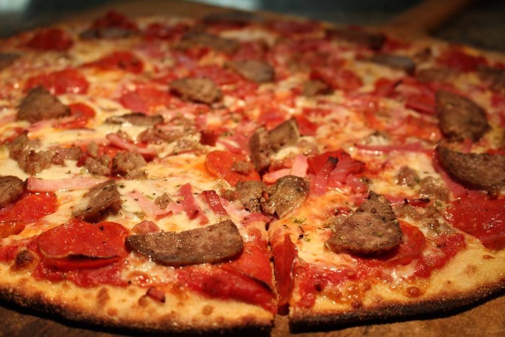 DAmores Pizza | restaurant | 2869 Thousand Oaks Blvd, Thousand Oaks, CA 91362, USA | 8054960030 OR +1 805-496-0030