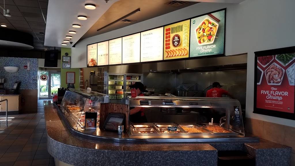 Panda Express | restaurant | 5301 N Belt Hwy, St Joseph, MO 64506, USA | 8162326899 OR +1 816-232-6899