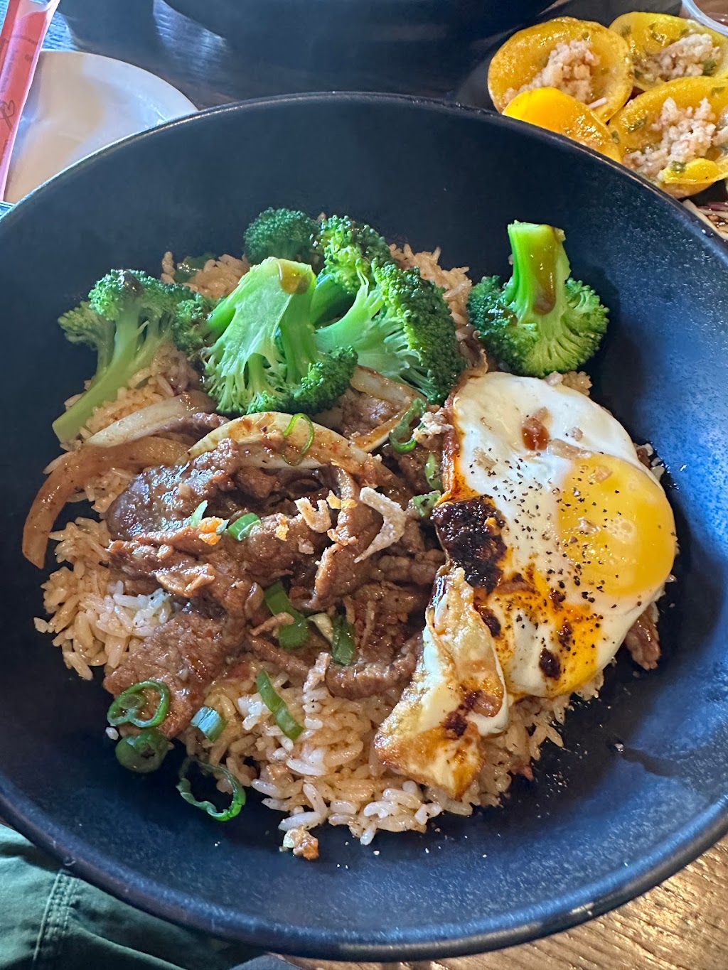 Magasin Vietnamese cafe | restaurant | 8312 Oak St, New Orleans, LA 70118, USA | 5043452695 OR +1 504-345-2695