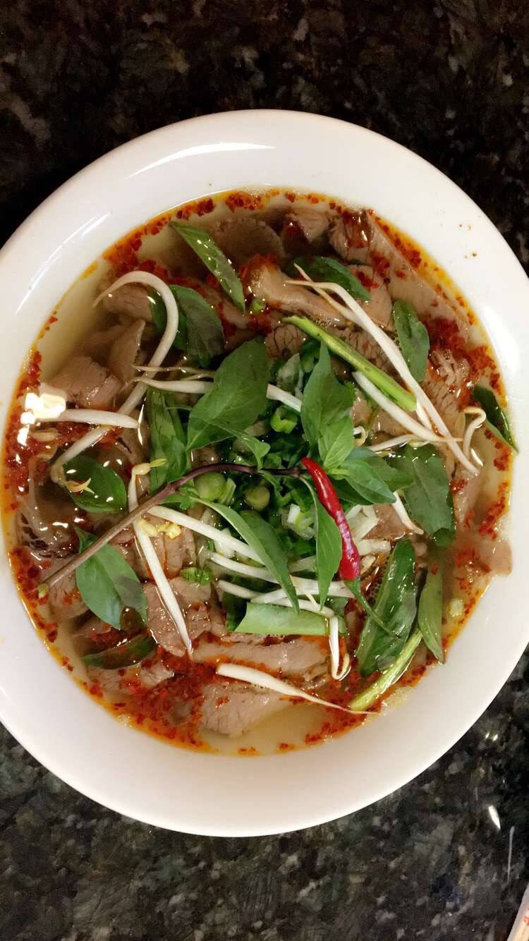 Pho Huong Trang | restaurant | 3366 Keele St, North York, ON M3M 2Y9, Canada | 4166381480 OR +1 416-638-1480